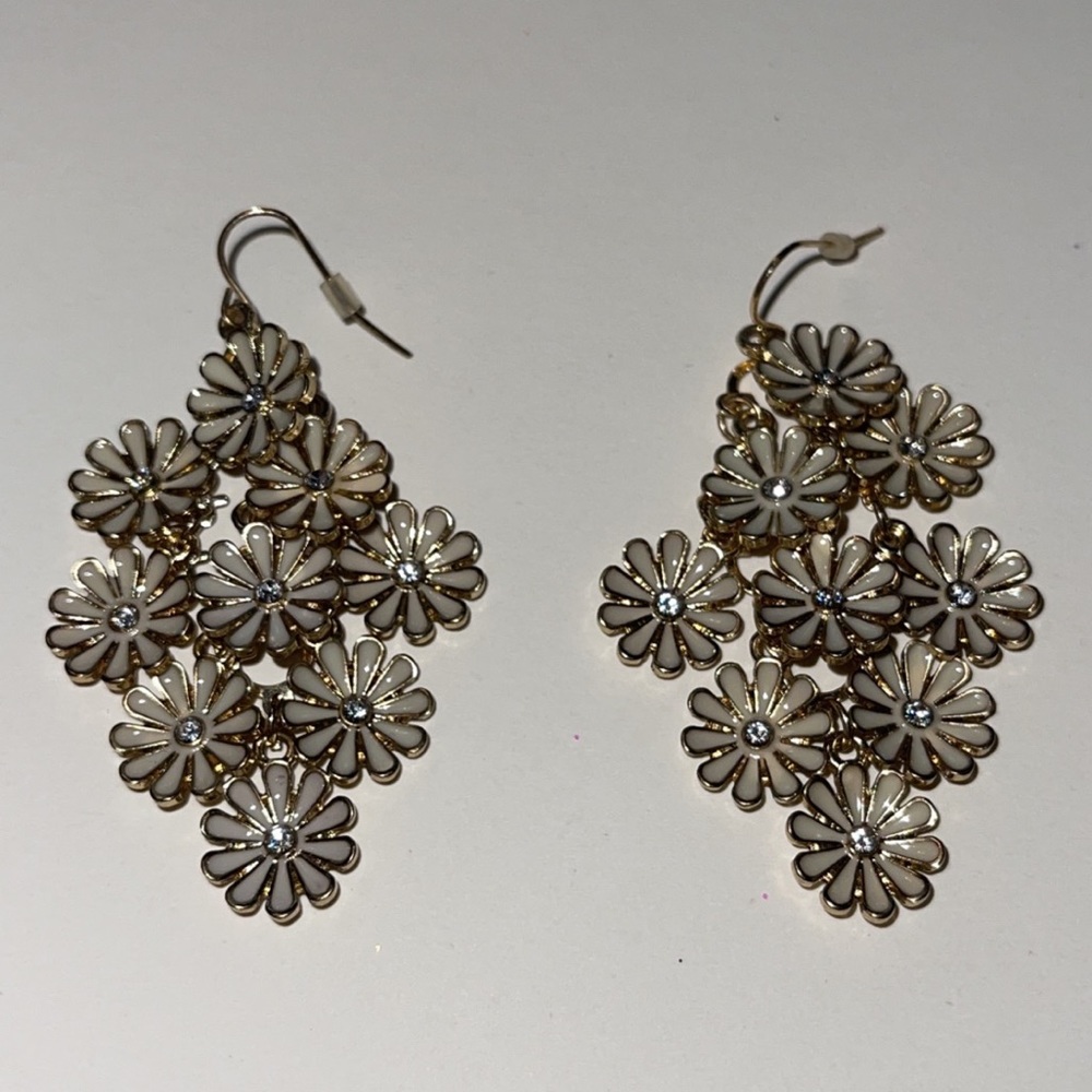 Floral Dangle Earrings